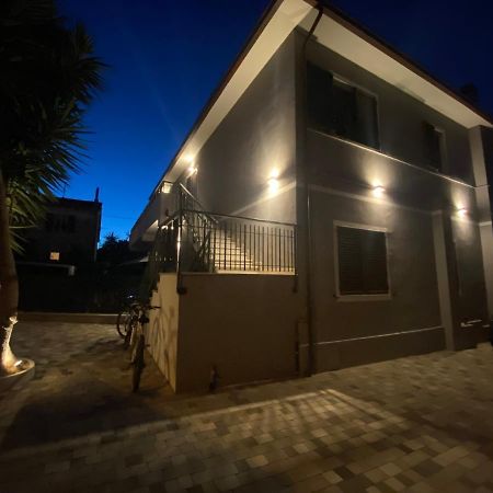 Cingohouse Apartment Марчели Екстериор снимка